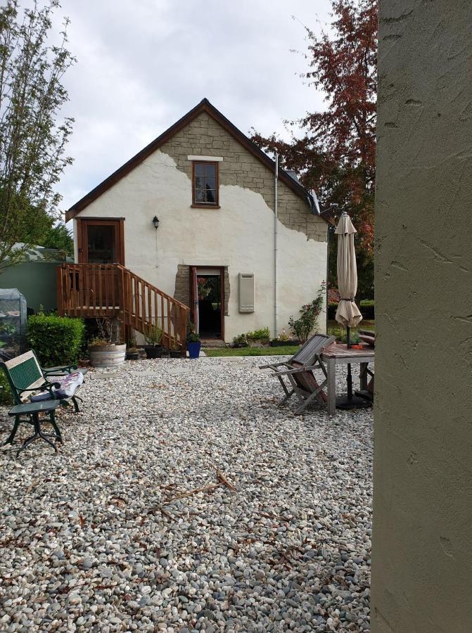 Rail Trail Retreat Loft Villa Alexandra Exterior photo