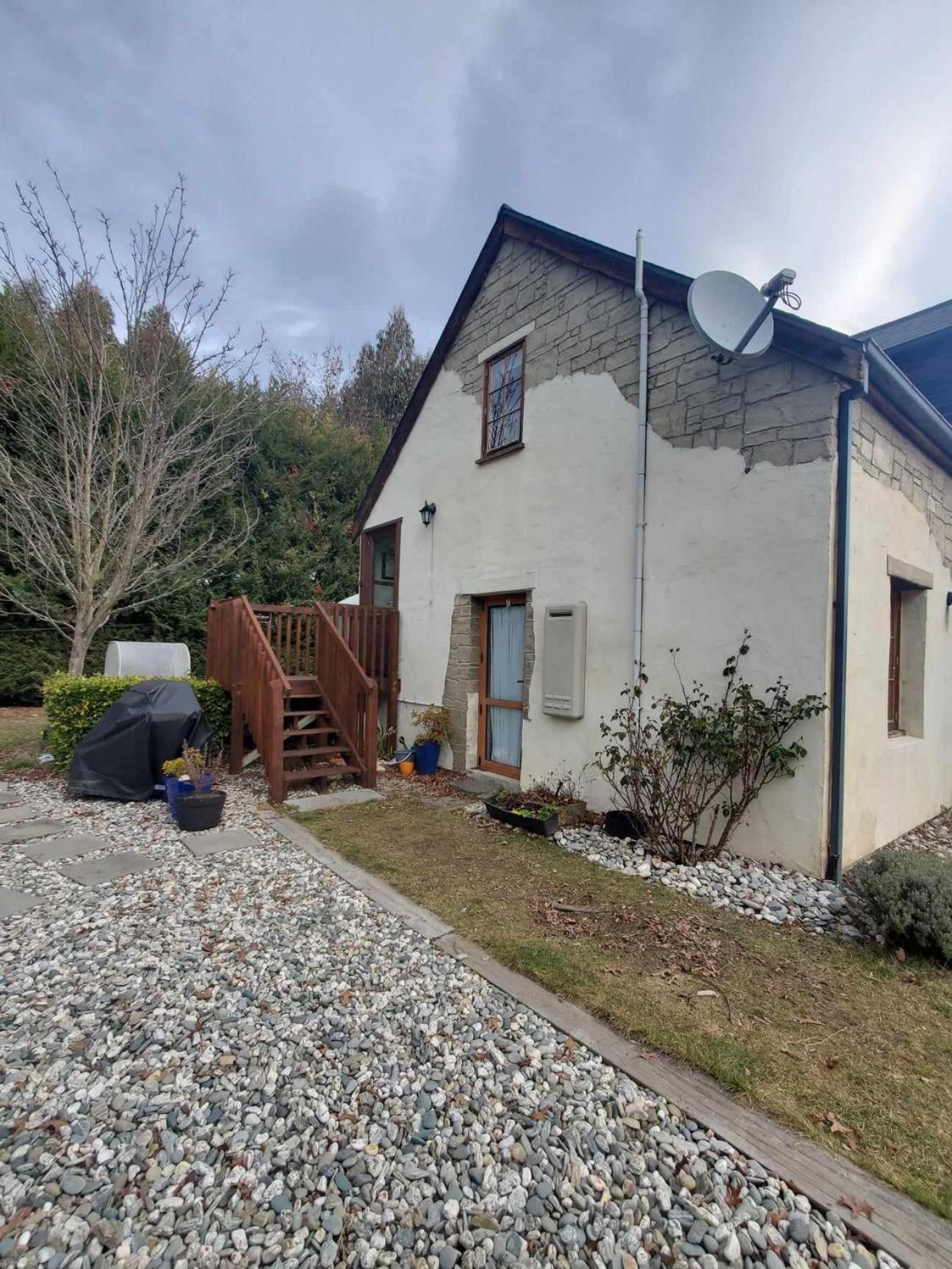 Rail Trail Retreat Loft Villa Alexandra Exterior photo