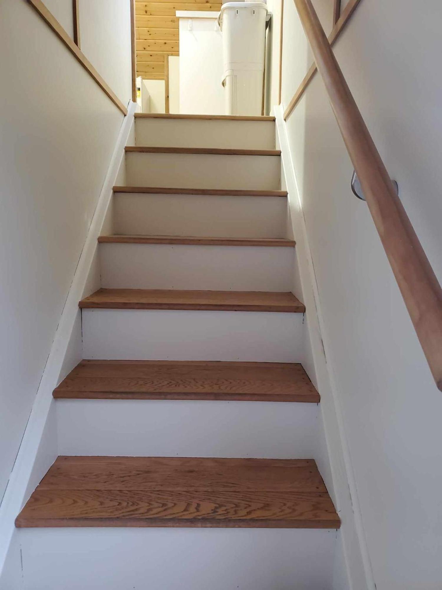 Rail Trail Retreat Loft Villa Alexandra Exterior photo