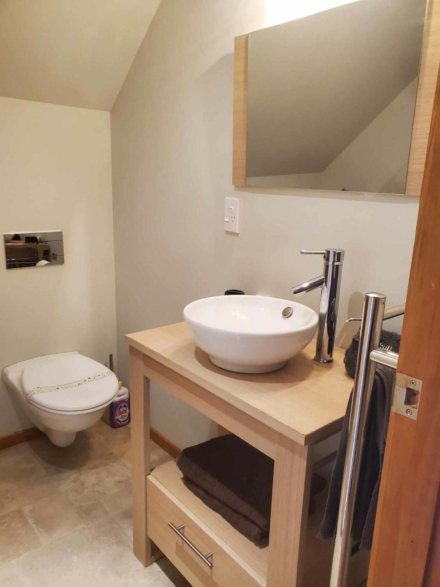 Rail Trail Retreat Loft Villa Alexandra Exterior photo